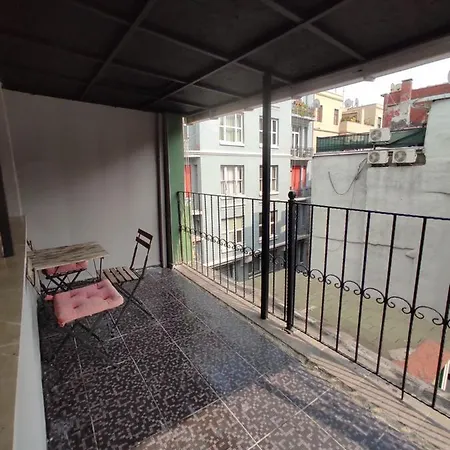 Apartment Stone Taksim